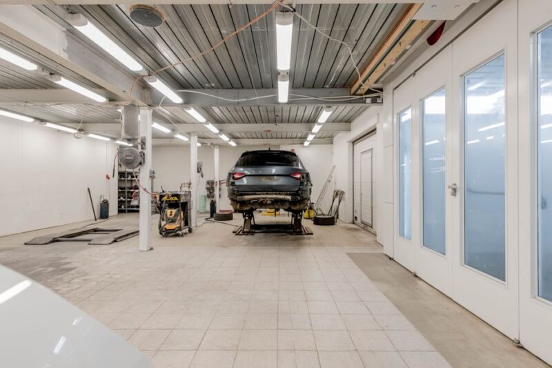The Essential Guide to Auto Body Repair Shops: What You Need to Know