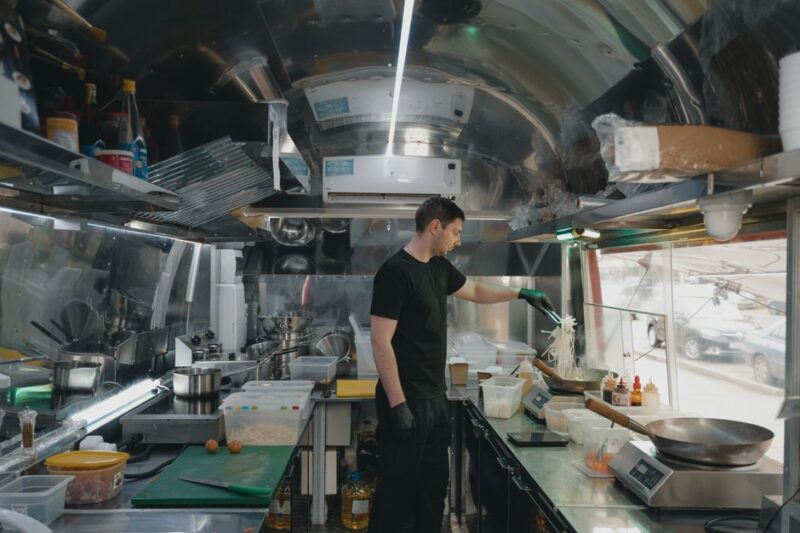 Todo lo que necesitas saber sobre el alquiler de cocinas industriales