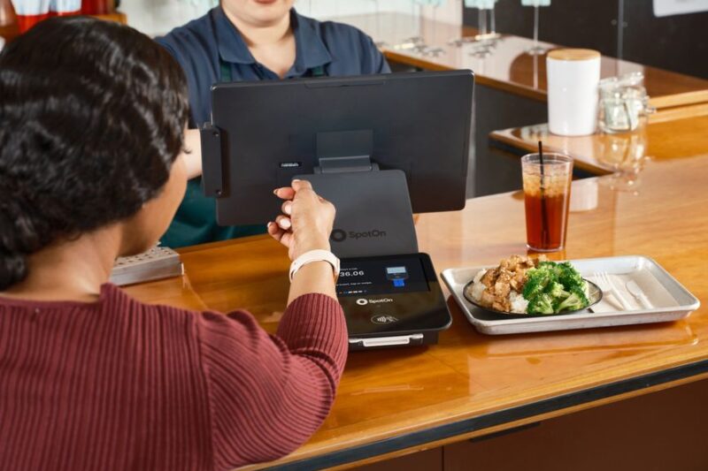 Revolutionizing Dining: The Role of Modern Restaurant POS Systems