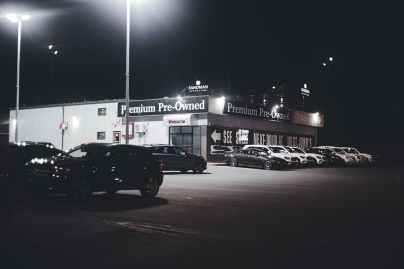 中古車を購入する際のポイントとおすすめの販売店
