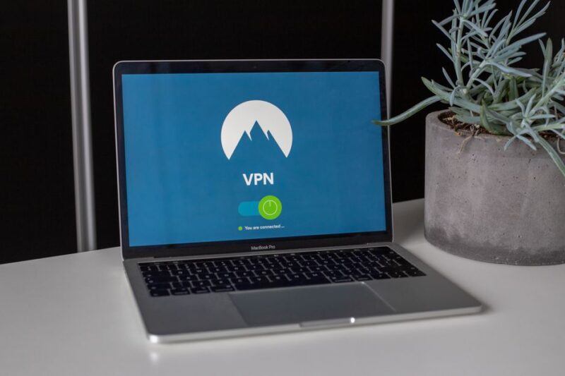 Unlocking the Internet: The Essential Guide to VPN Services