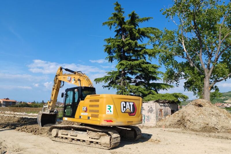 The Ultimate Guide to Excavator Rental: What You Need to Know