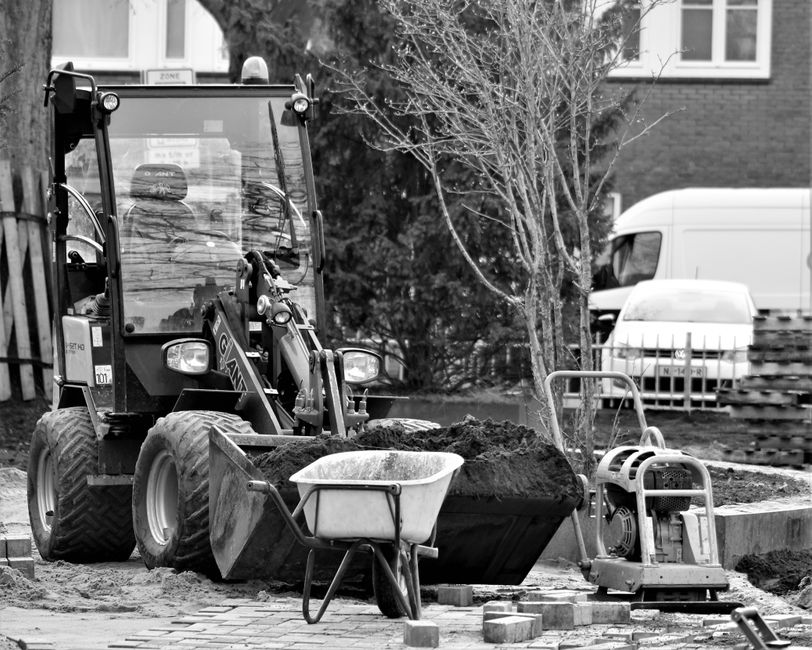 asphalt paving contractor