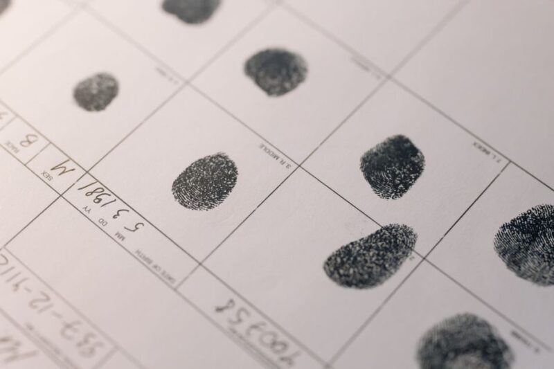 La importancia del servicio de verificación de antecedentes en la contratación laboral