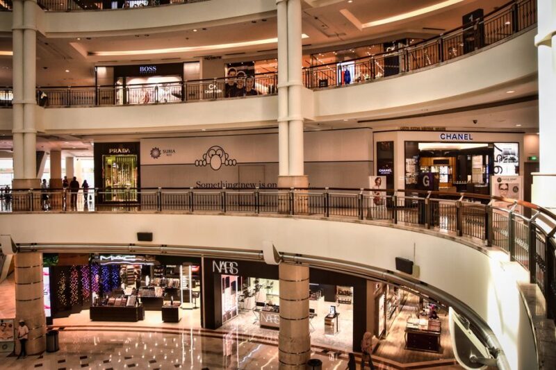 The Rise of Luxury Brand Resellers: Navigating a New Market
