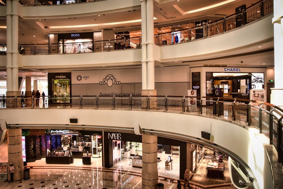 luxury brand reseller