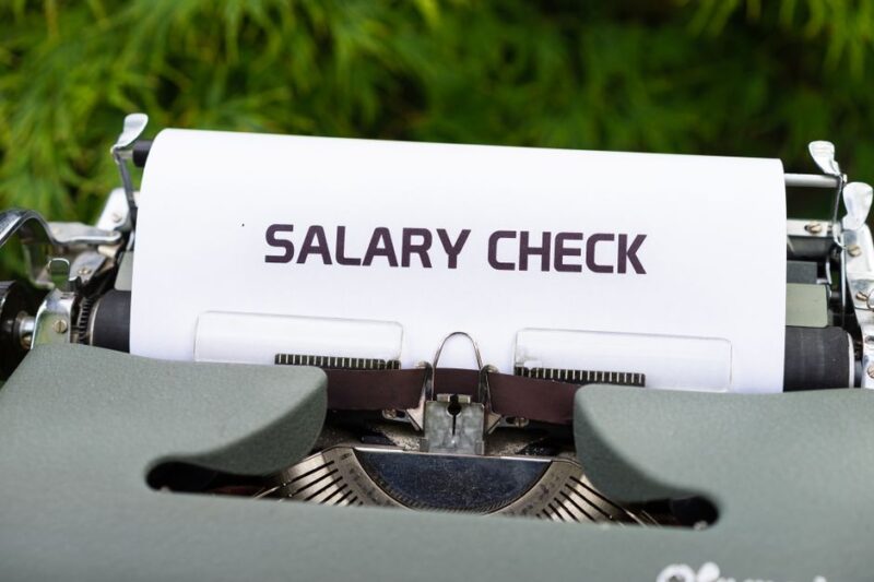The Comprehensive Guide to Payroll Outsourcing: Benefits and Best Practices